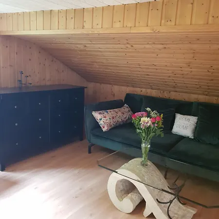 Ferienhaus Idyllisches Jurahäusle - Sauna&whirlpool Für 2-12 Personen