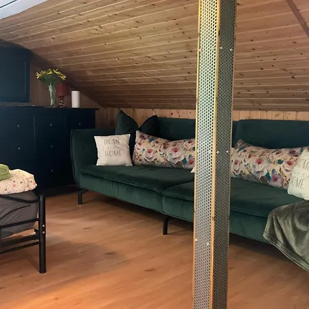 Jurahaeusle Moehrenbachtal - Sauna&whirlpool Fuer 2-12 Personen Treuchtlingen